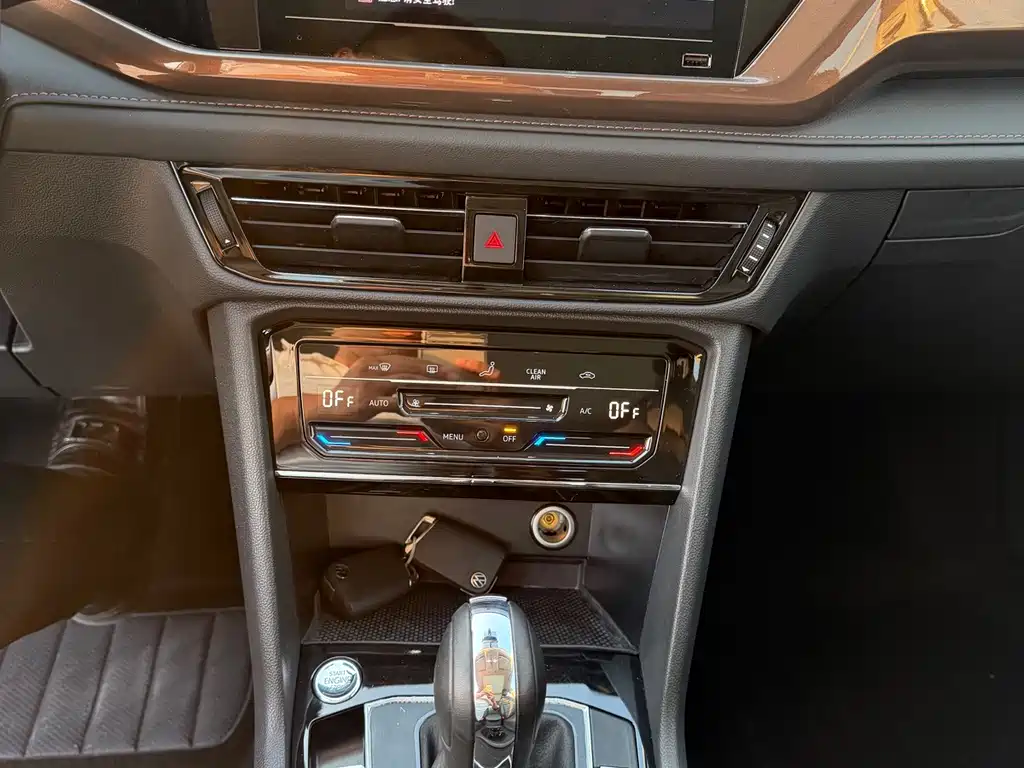Volkswagen Tharu — миниатюра 11