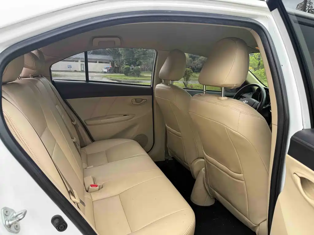 Toyota Vios 1.5L CVT Innovation Edition, фото 7