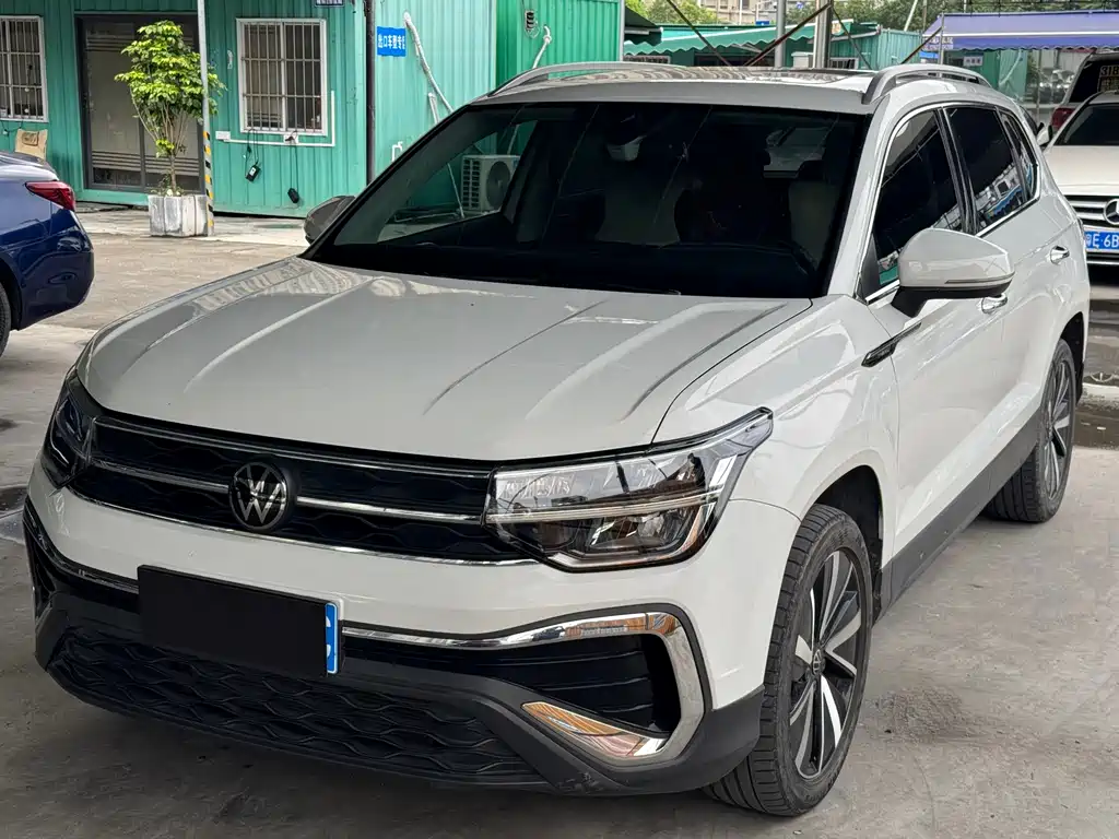 Купить Volkswagen Tharu