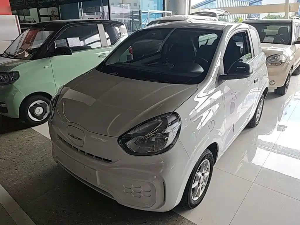 Roewe Clever — миниатюра 2