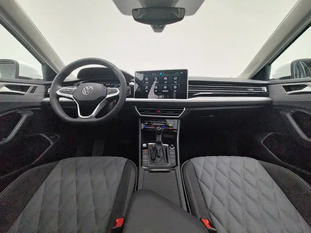 Volkswagen Sagitar — миниатюра 5