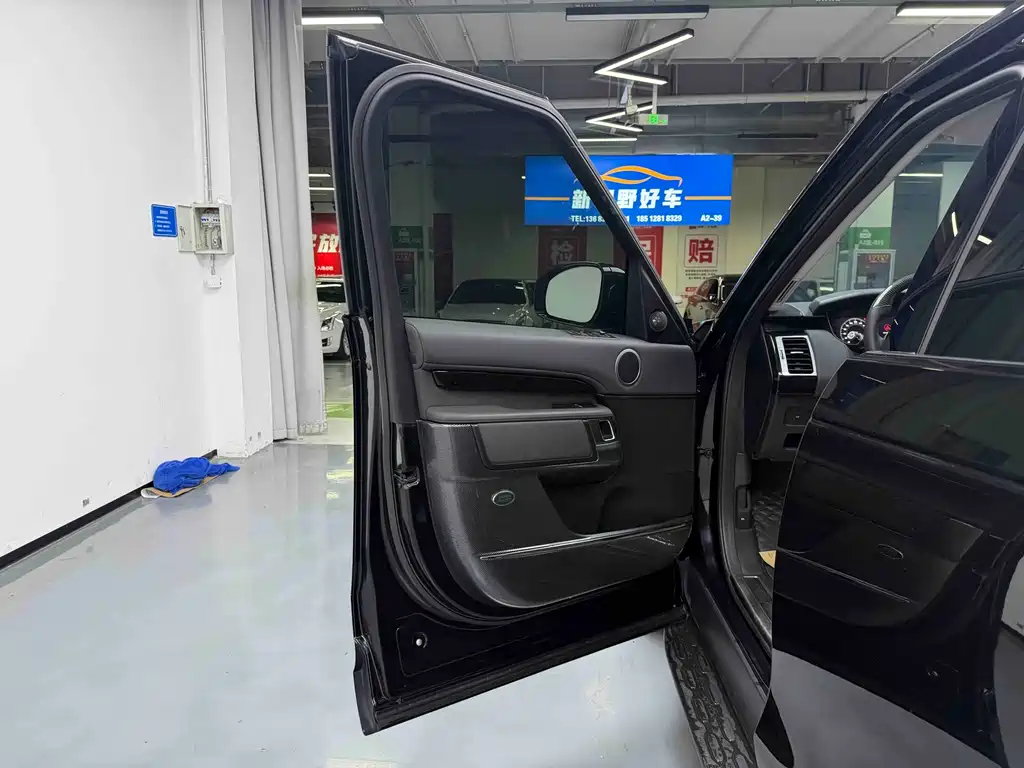 Land Rover Discovery — миниатюра 5