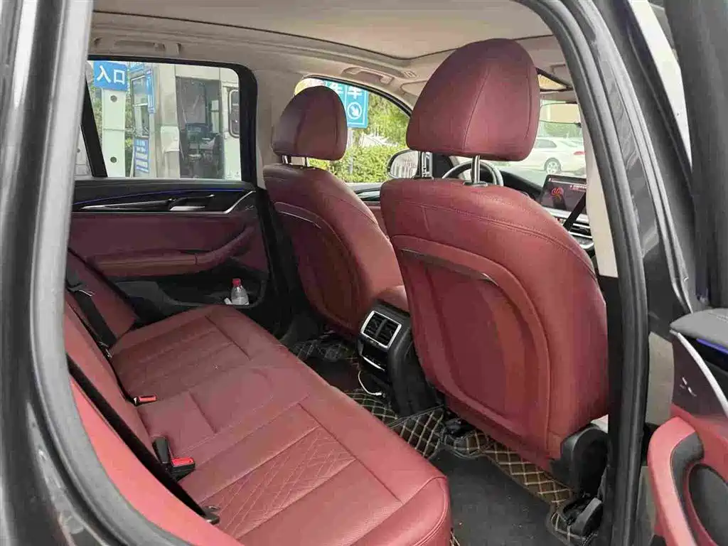 BMW X3 — миниатюра 5