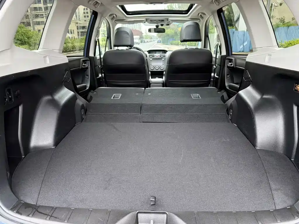 Subaru Forester — миниатюра 6