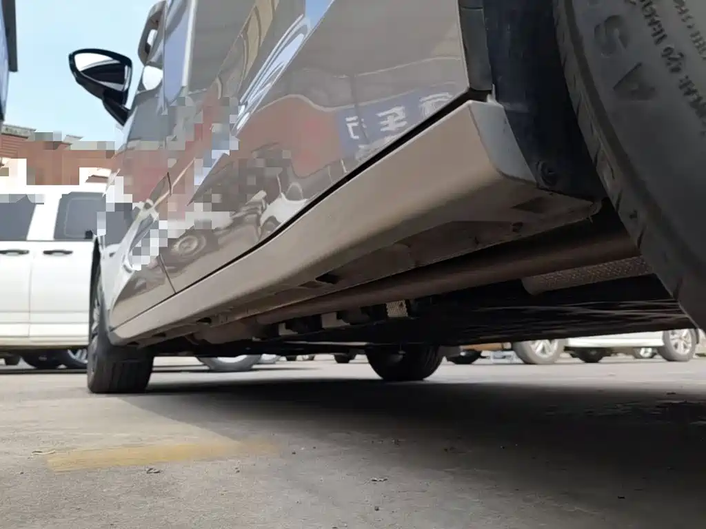 Wuling Xingguang 730 New Energy — миниатюра 22