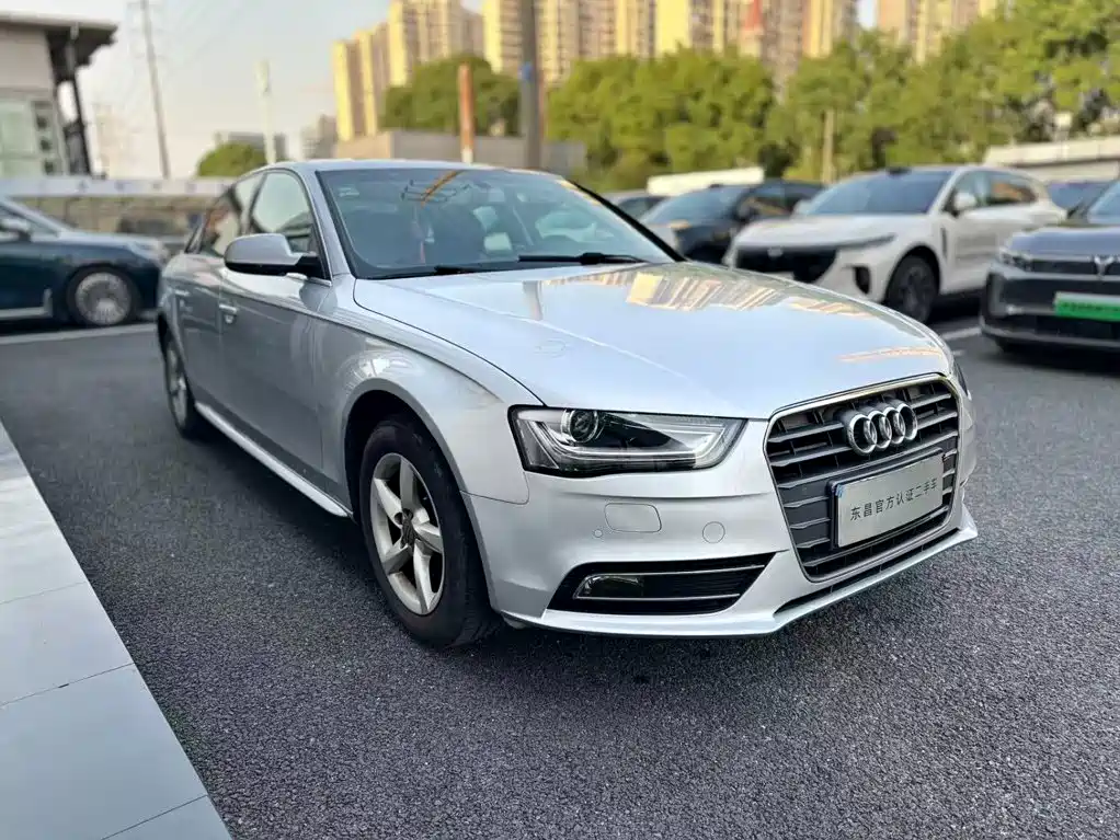 Audi A4L — миниатюра 2