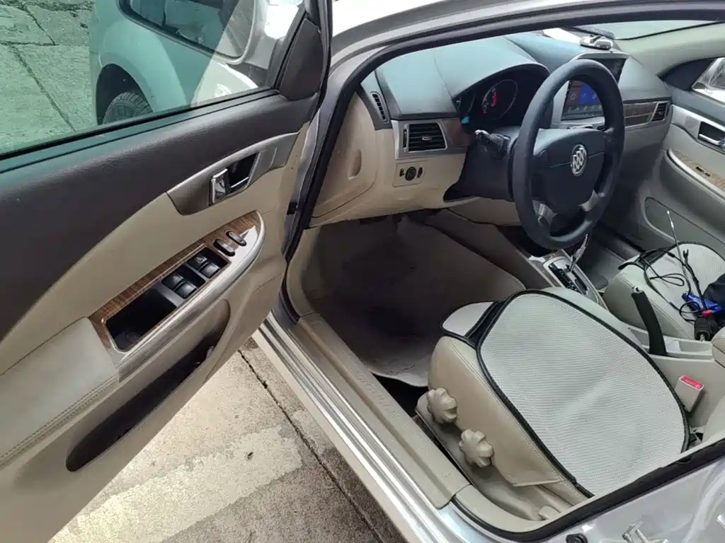 Buick Excelle — миниатюра 16
