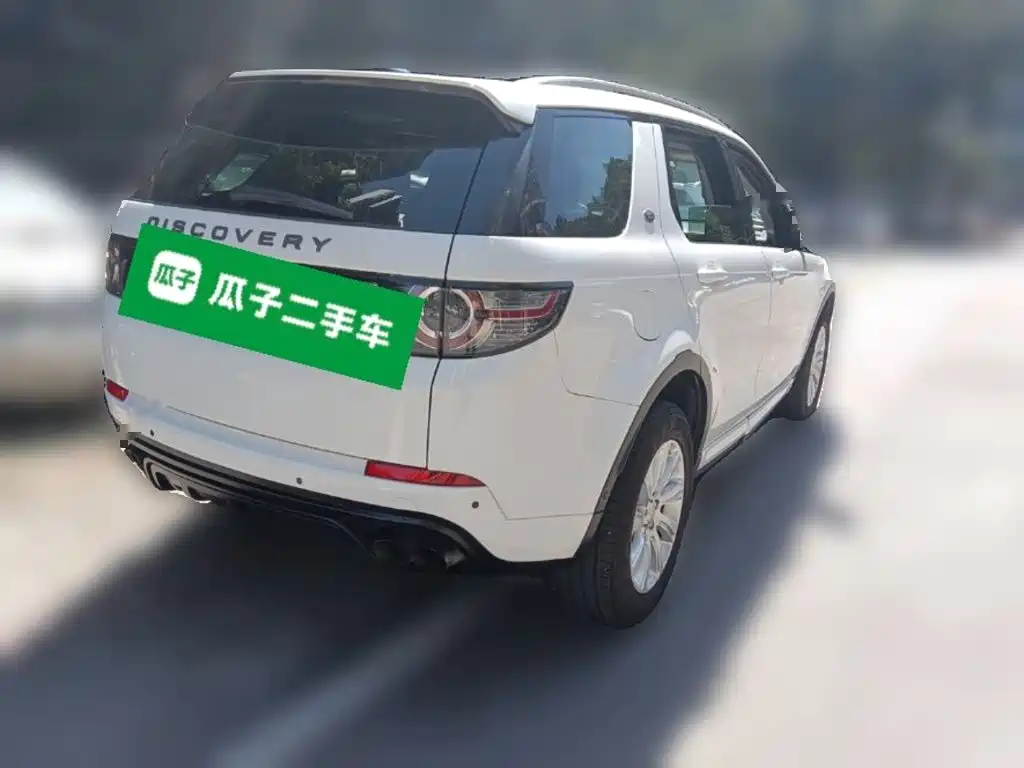 Land Rover Discovery Sport — миниатюра 6