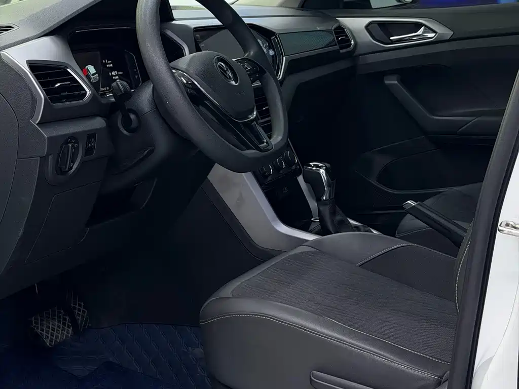 Volkswagen T-Cross — миниатюра 12