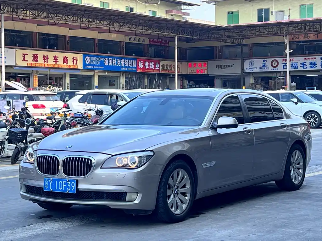 BMW 7 Series 2012
