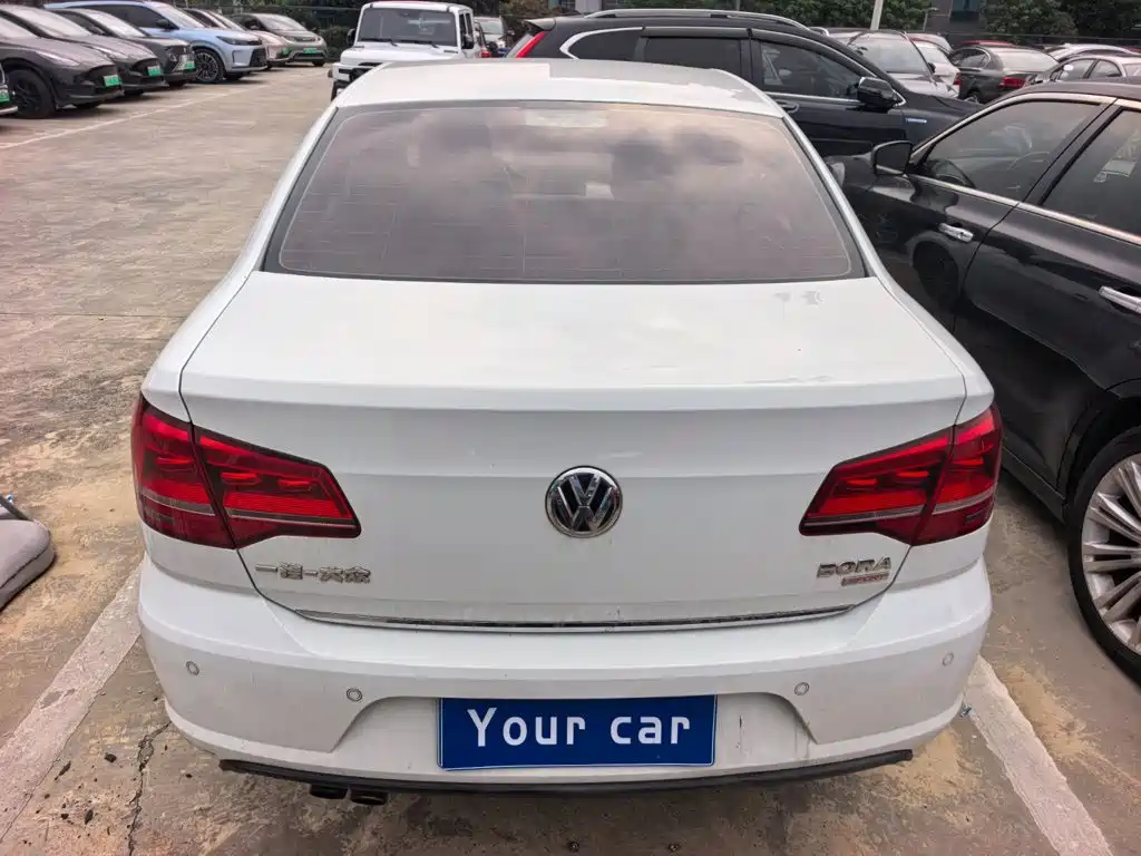 Volkswagen Bora — миниатюра 4