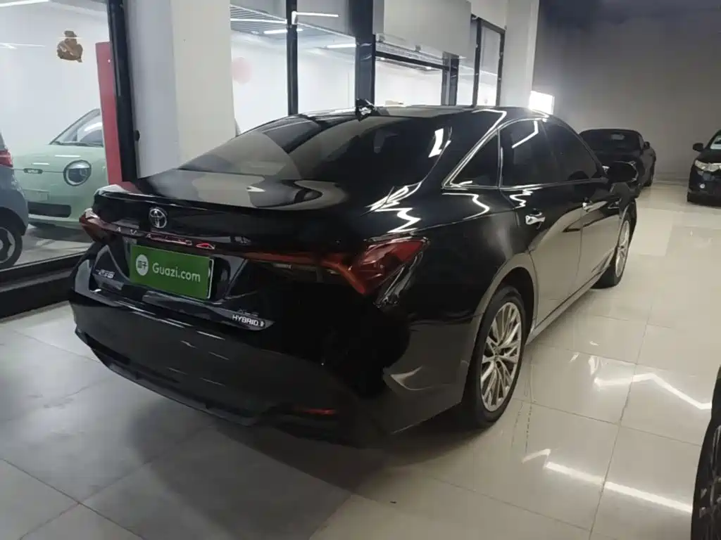 Toyota Avalon — миниатюра 7