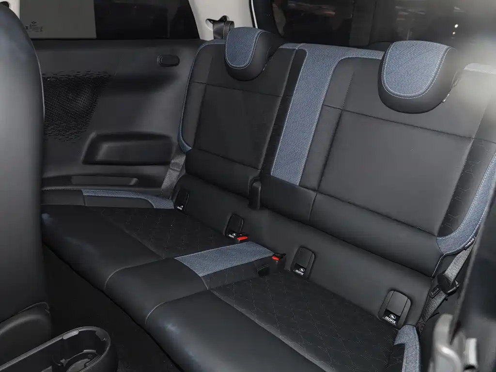 MINI MINI COOPER EV — миниатюра 24