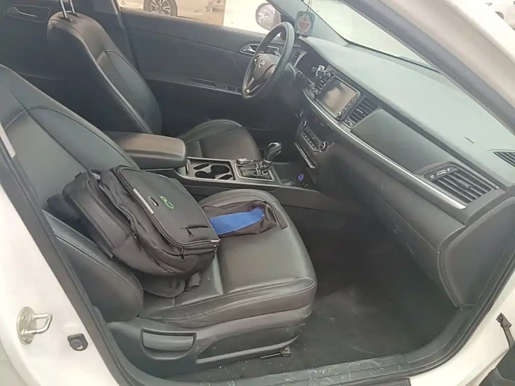 Hyundai Mistra — миниатюра 25