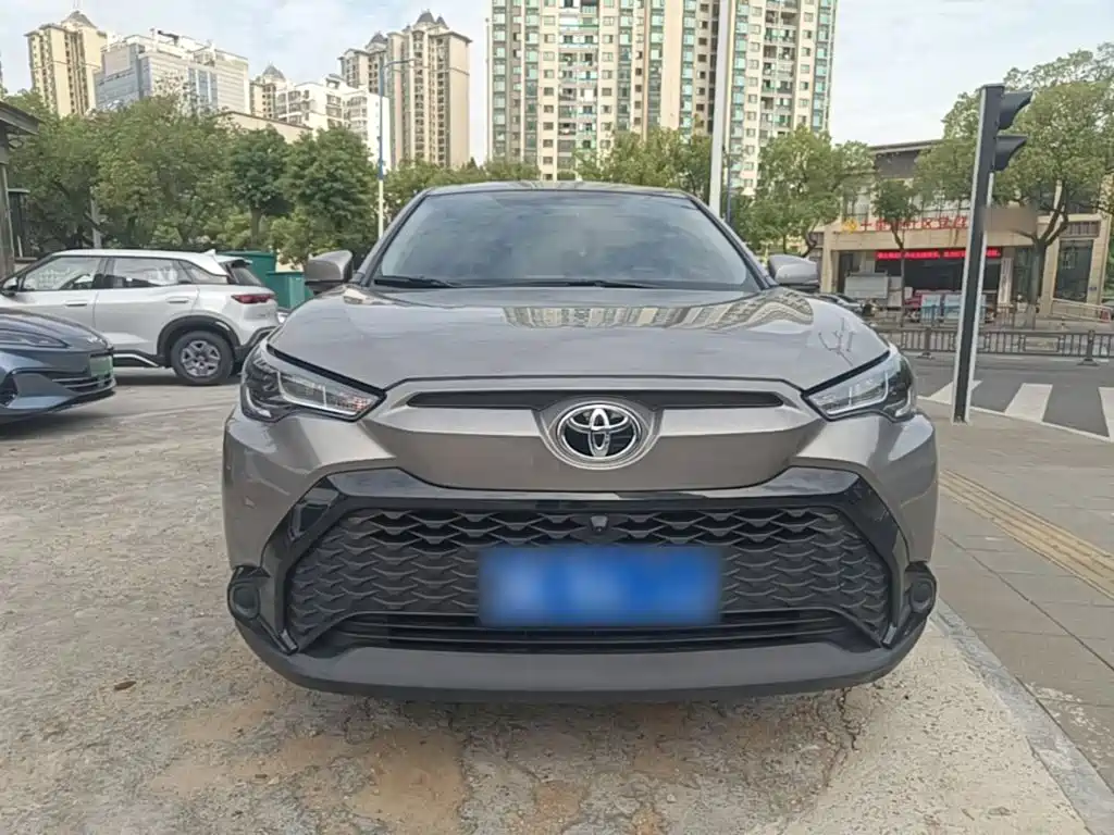 Toyota Frontlander — миниатюра 3