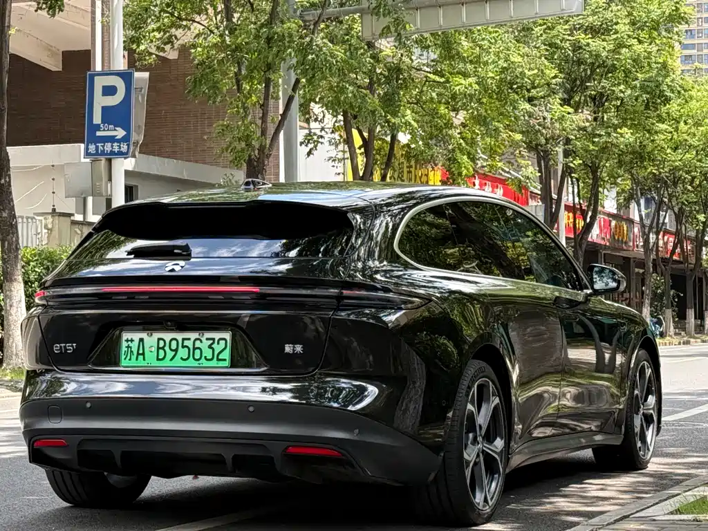 NIO ET5T 2025 75kWh Touring