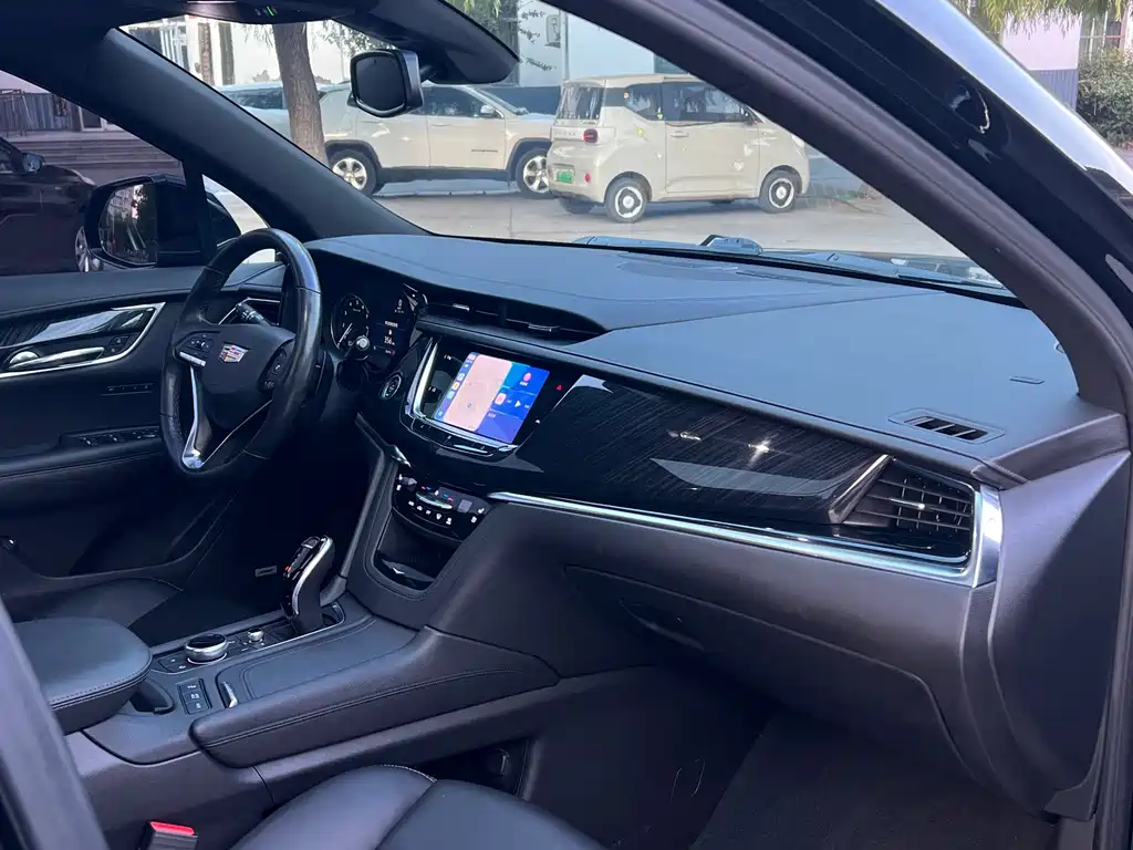 Cadillac XT6 — миниатюра 21