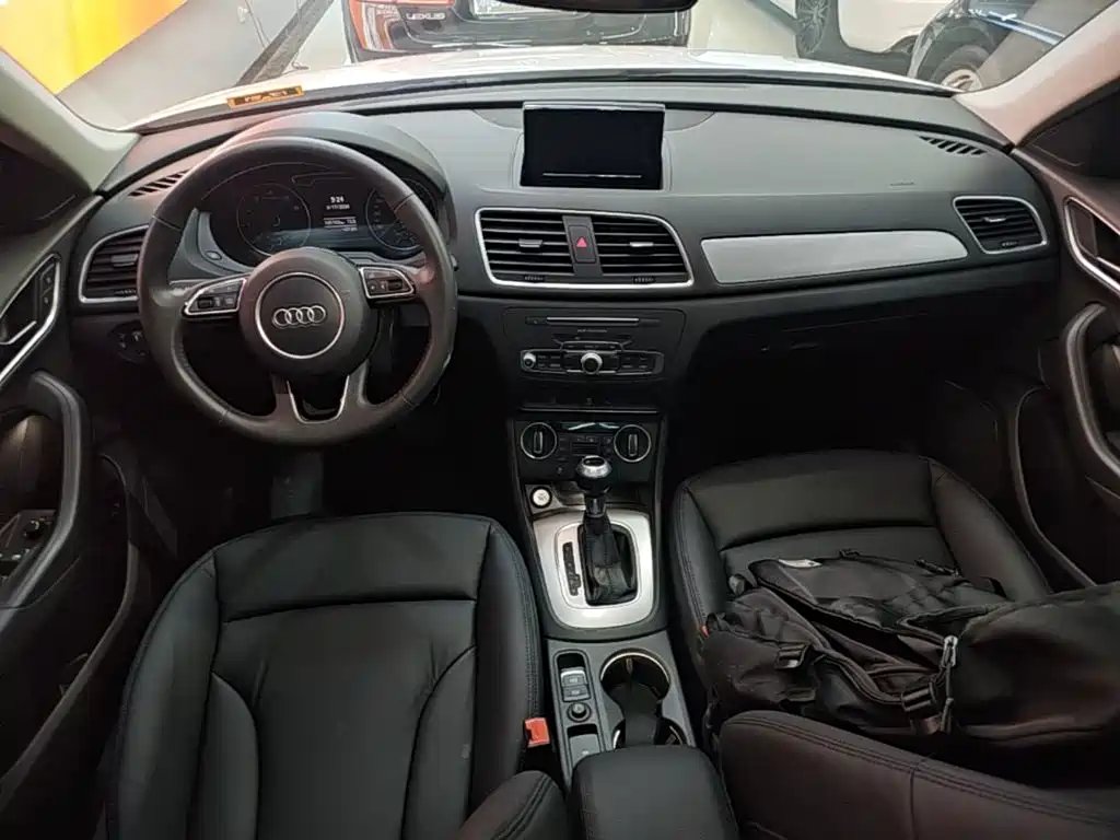 Audi Q3 — миниатюра 10