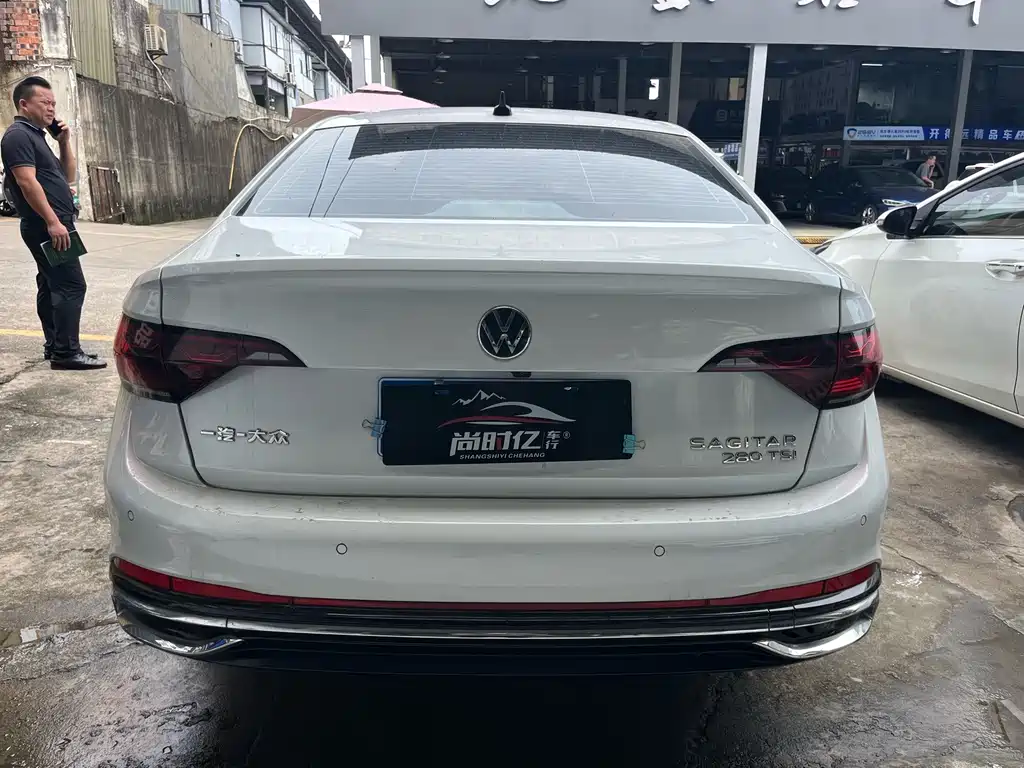 Volkswagen Sagitar — миниатюра 5