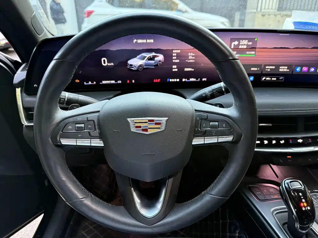 Cadillac CT5 — миниатюра 8