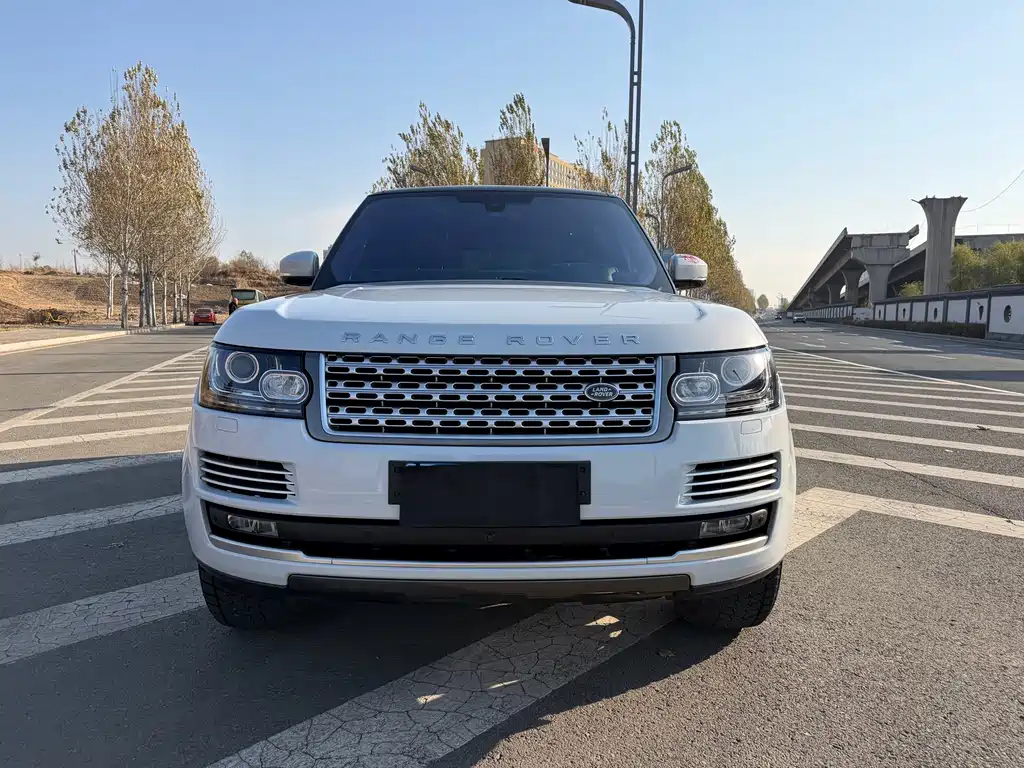 Land Rover Range Rover — миниатюра 2