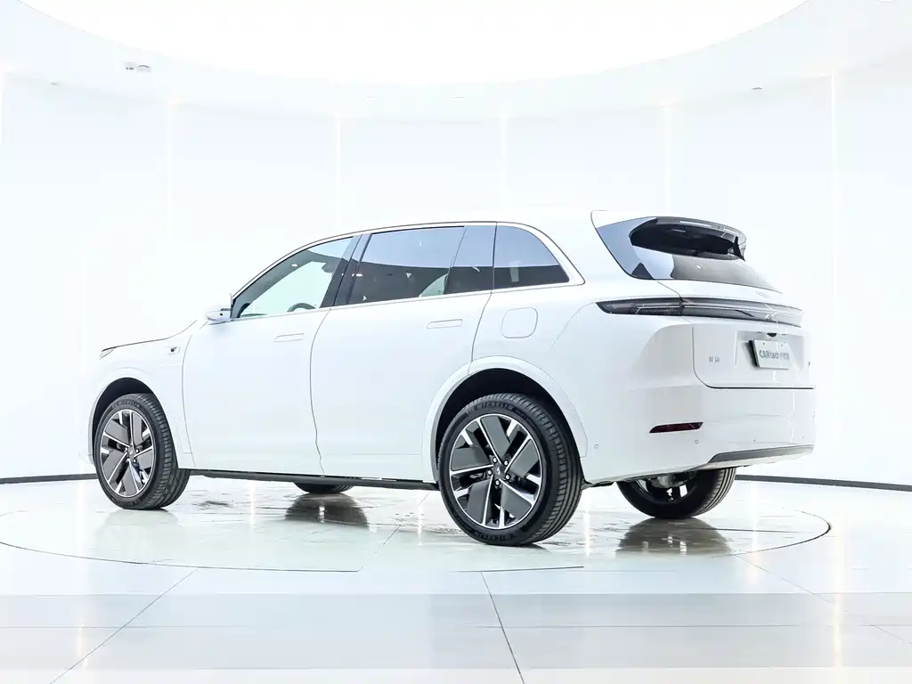 Li Auto IDEAL L7