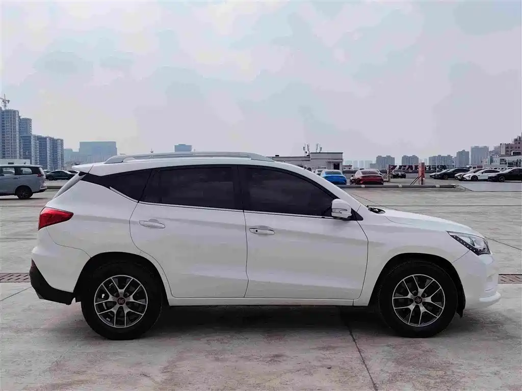 BYD Song — миниатюра 3