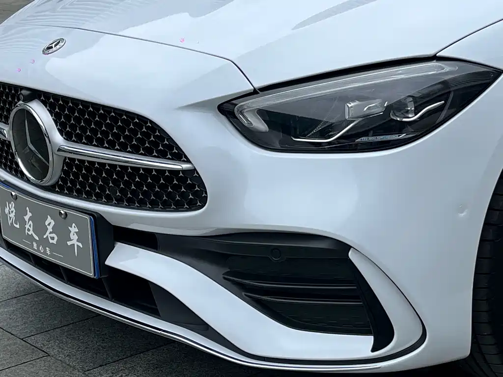 Mercedes-Benz C-Class — миниатюра 10