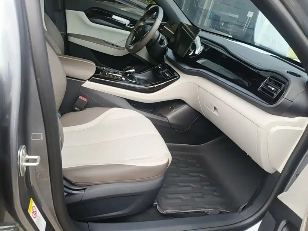 BYD Qin PLUS — миниатюра 25