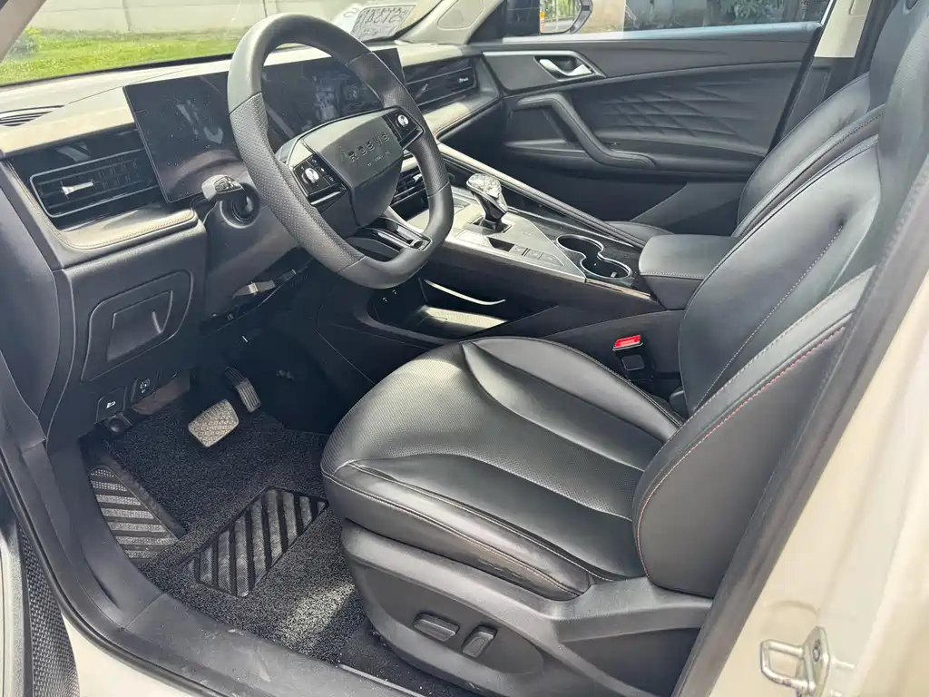 Roewe RX5 — миниатюра 5