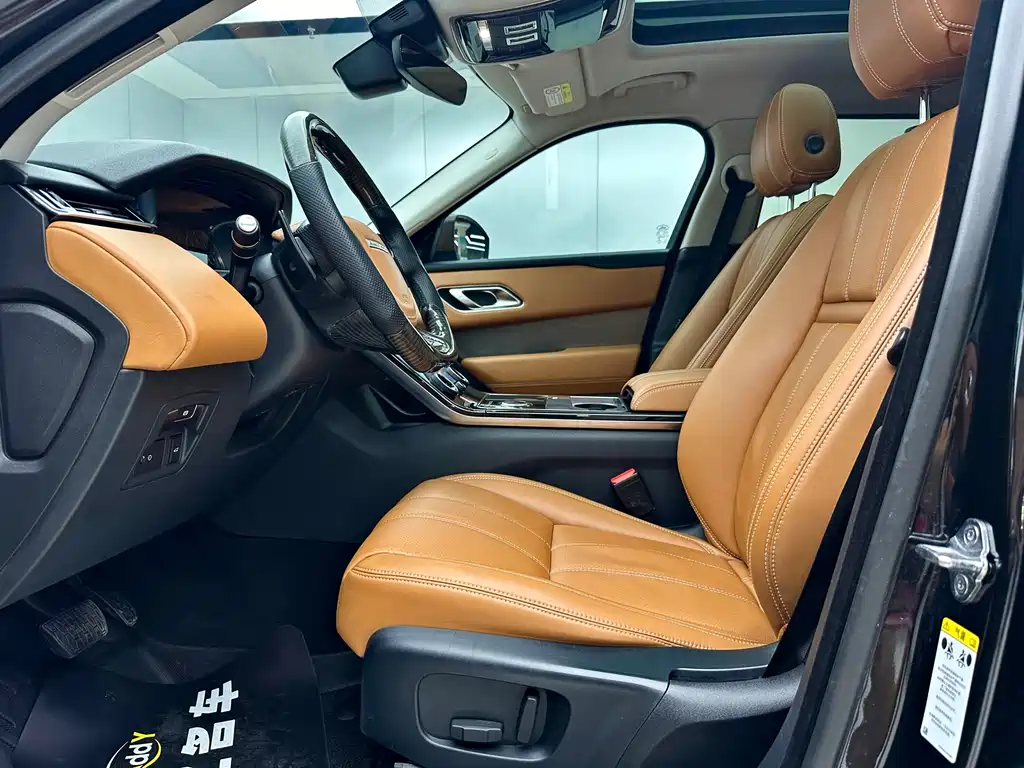 Land Rover Velar — миниатюра 8