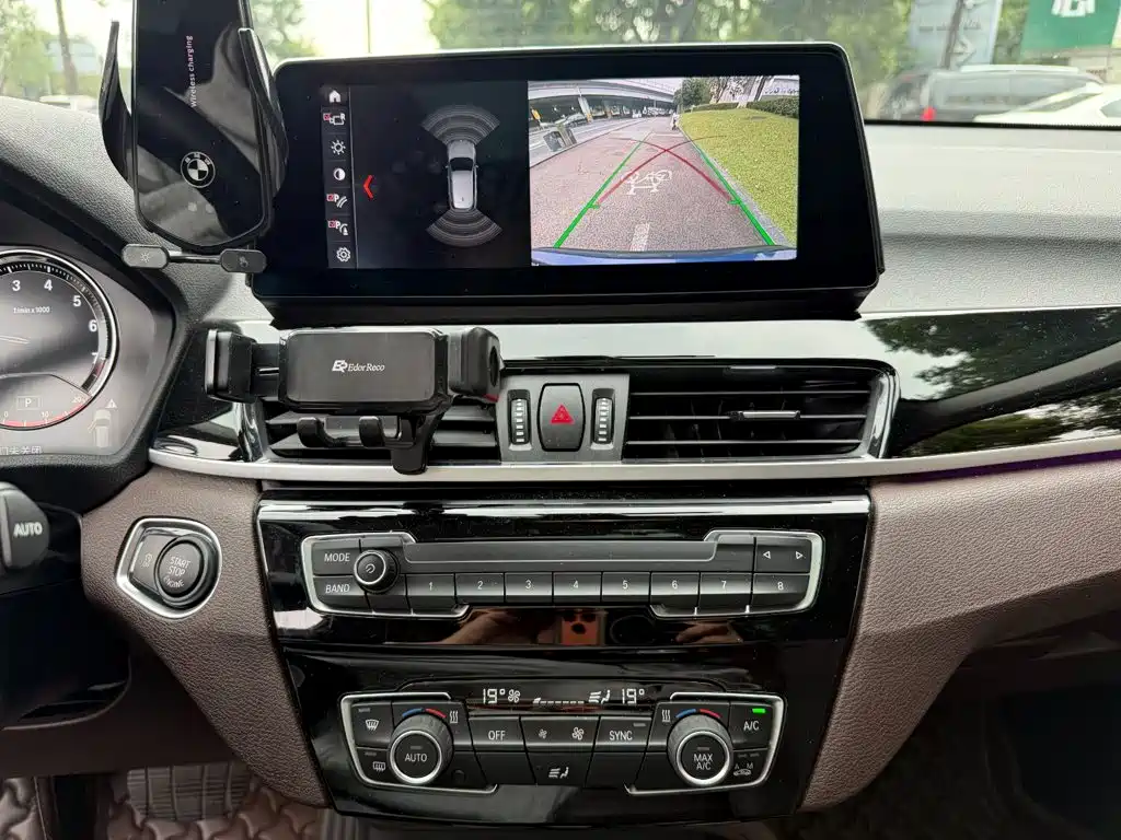 BMW X1 — миниатюра 10