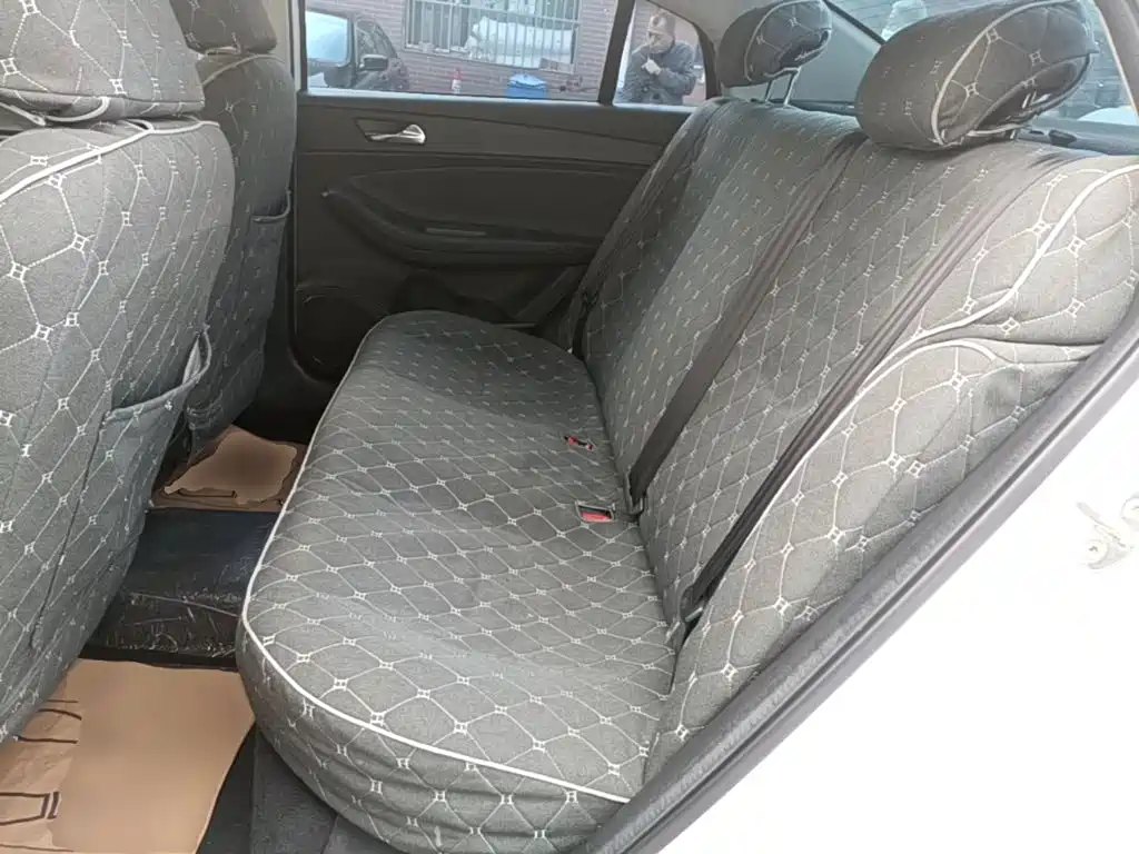 Chery Arrizo 5 — миниатюра 17
