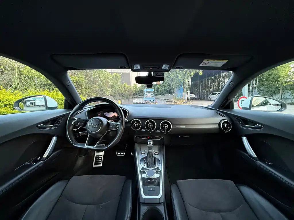 Audi TT — миниатюра 5