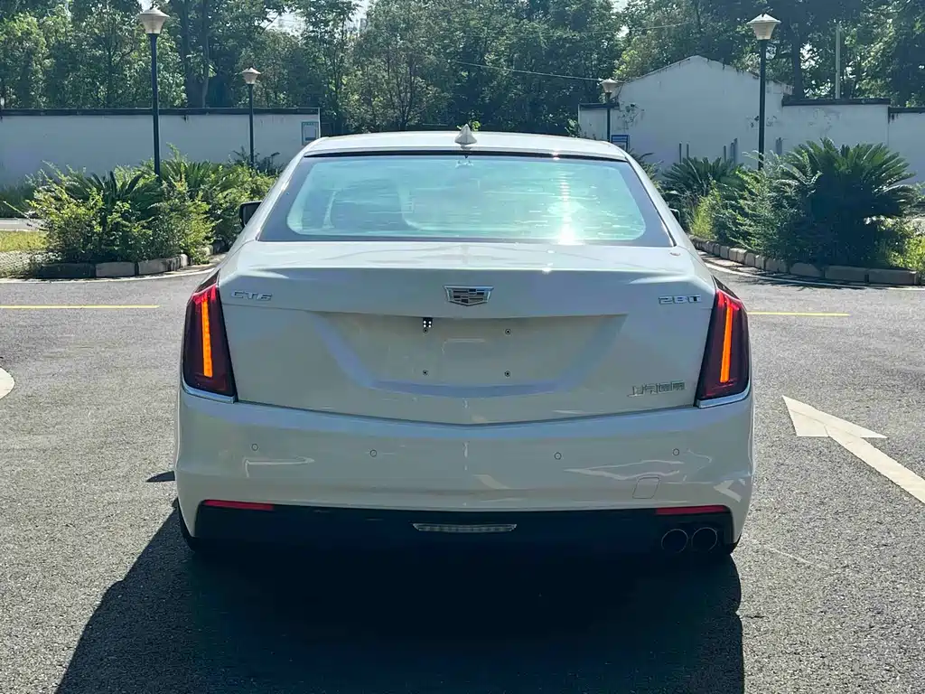 Cadillac CT6 2017 28T Fashion