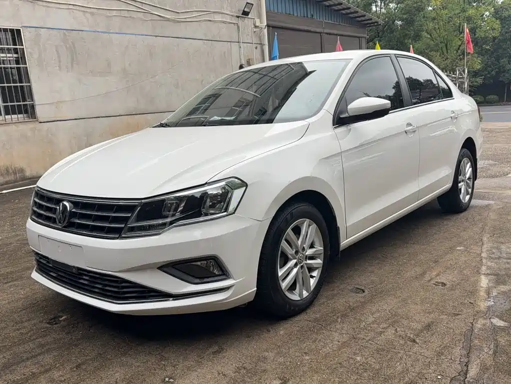 Volkswagen Jetta — миниатюра 2