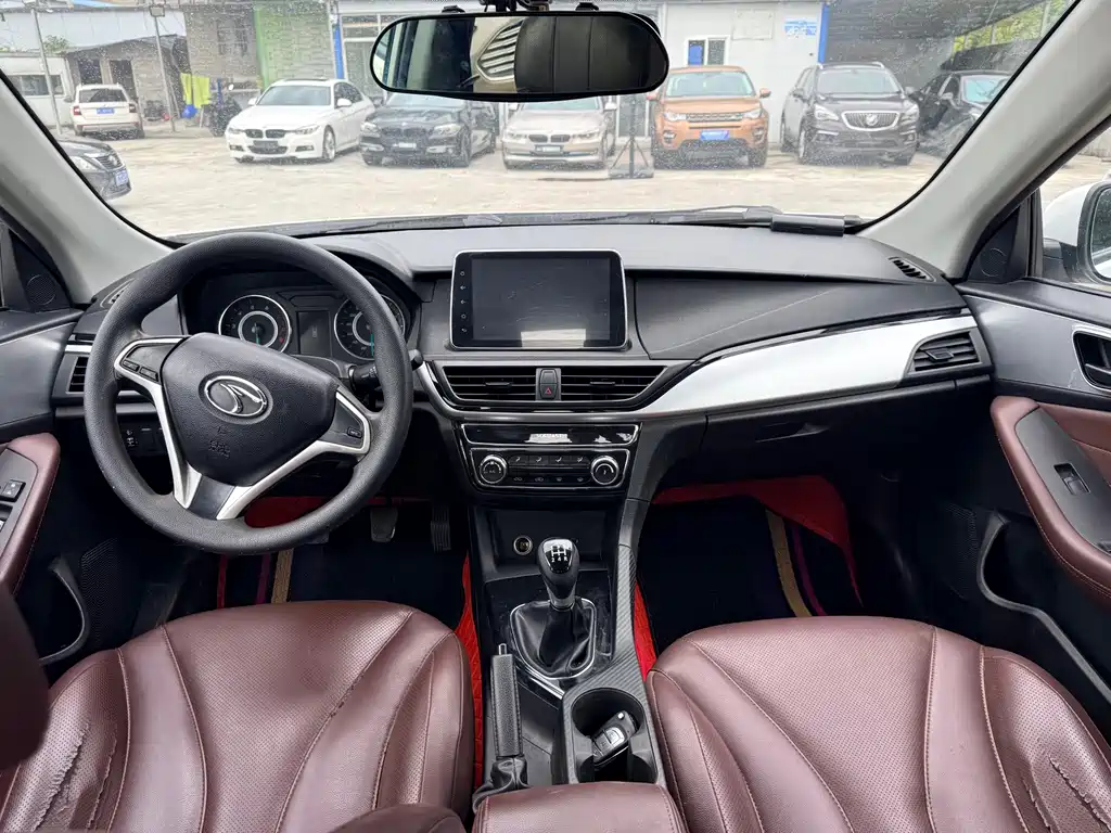 Soueast A5 Yiwu — миниатюра 5