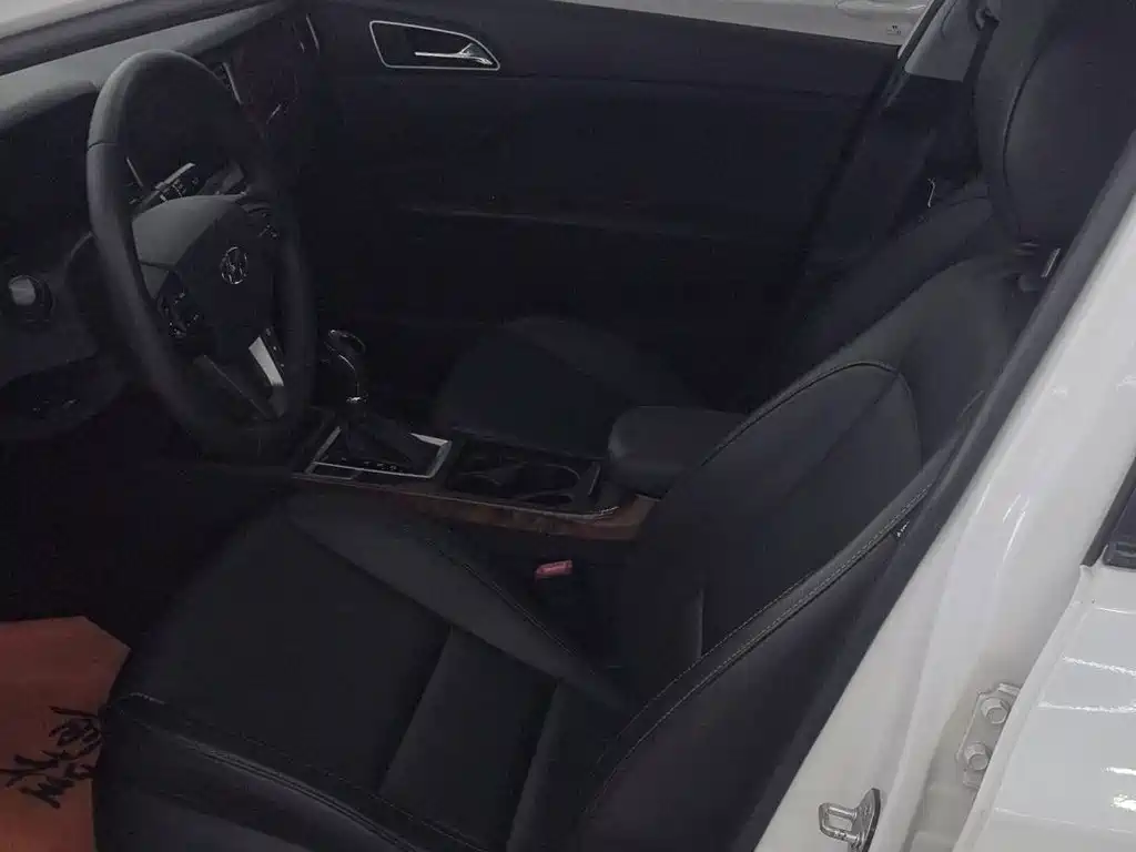 Hyundai Mistra — миниатюра 9