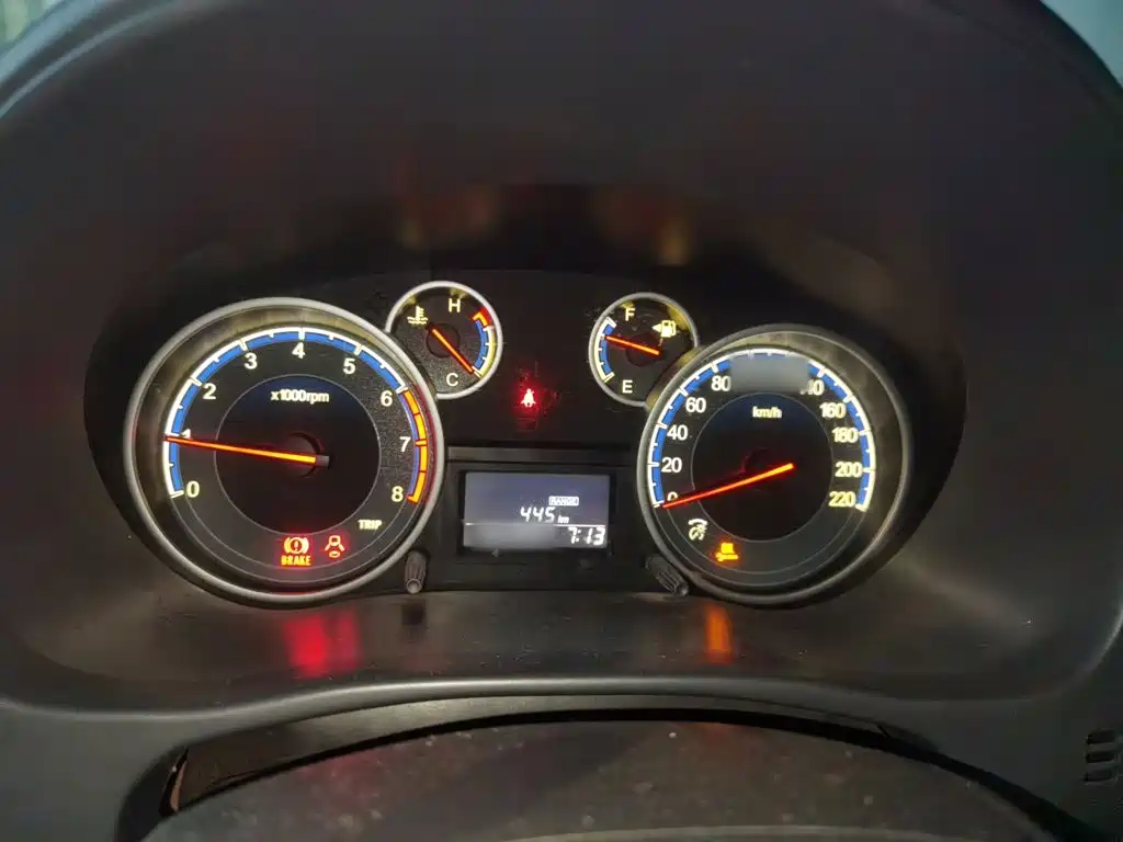 Suzuki SX4 — миниатюра 4