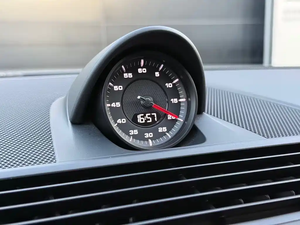 Porsche Panamera — миниатюра 10