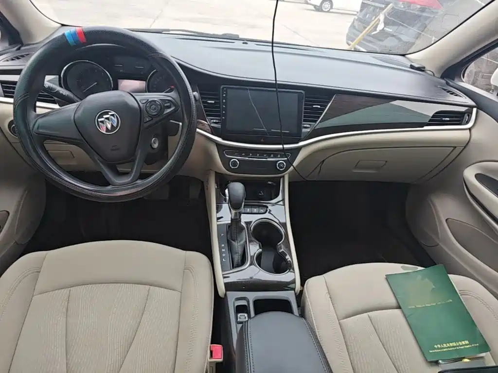 Buick Verano — миниатюра 10