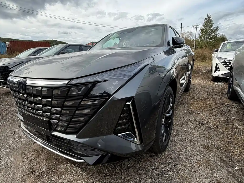 Changan UNI-Z — миниатюра 2