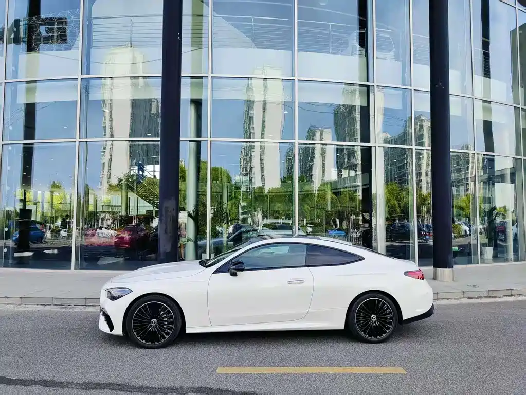 Mercedes-Benz CLE 2024 CLE 300 4MATIC Luxury