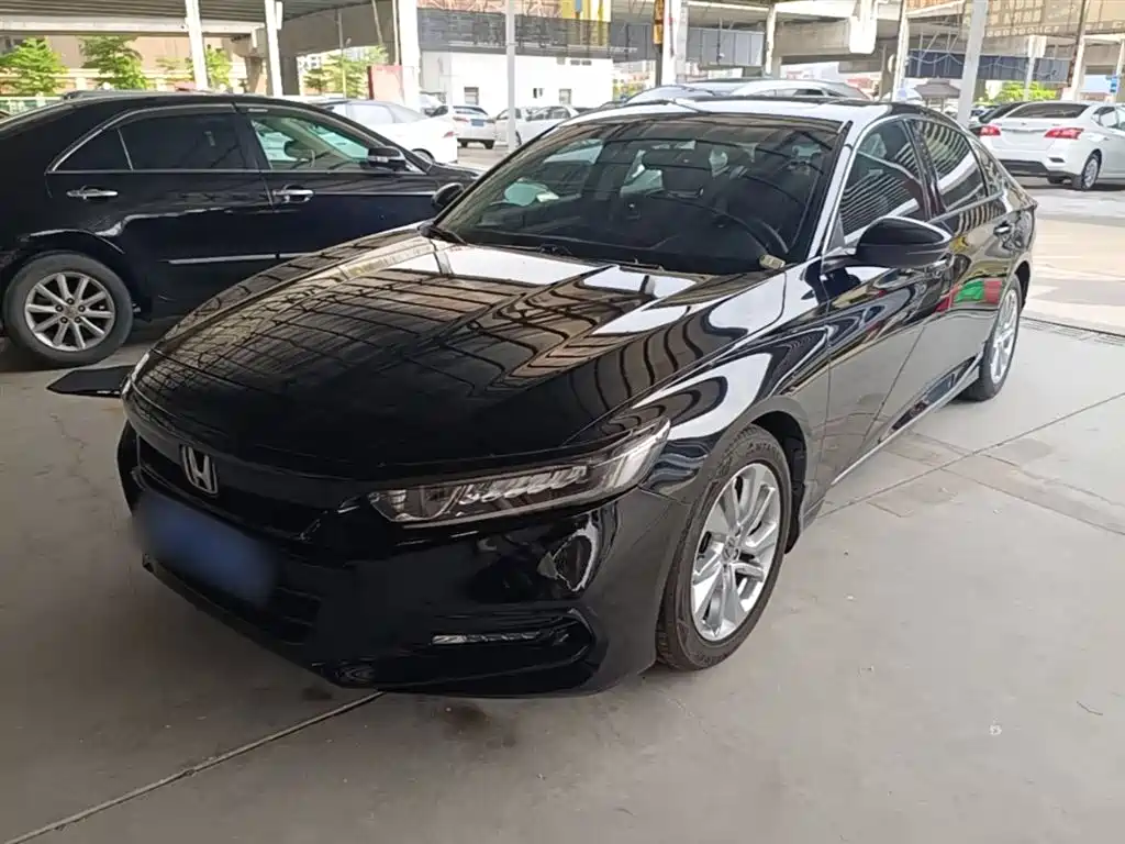 Купить Honda Accord