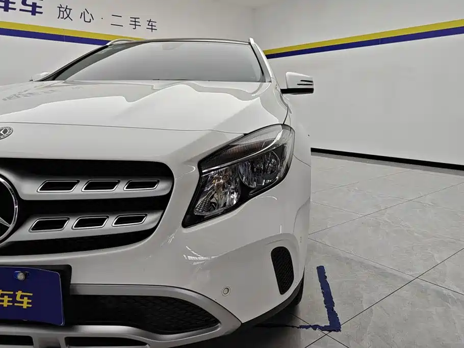 Mercedes-Benz GLA — миниатюра 5