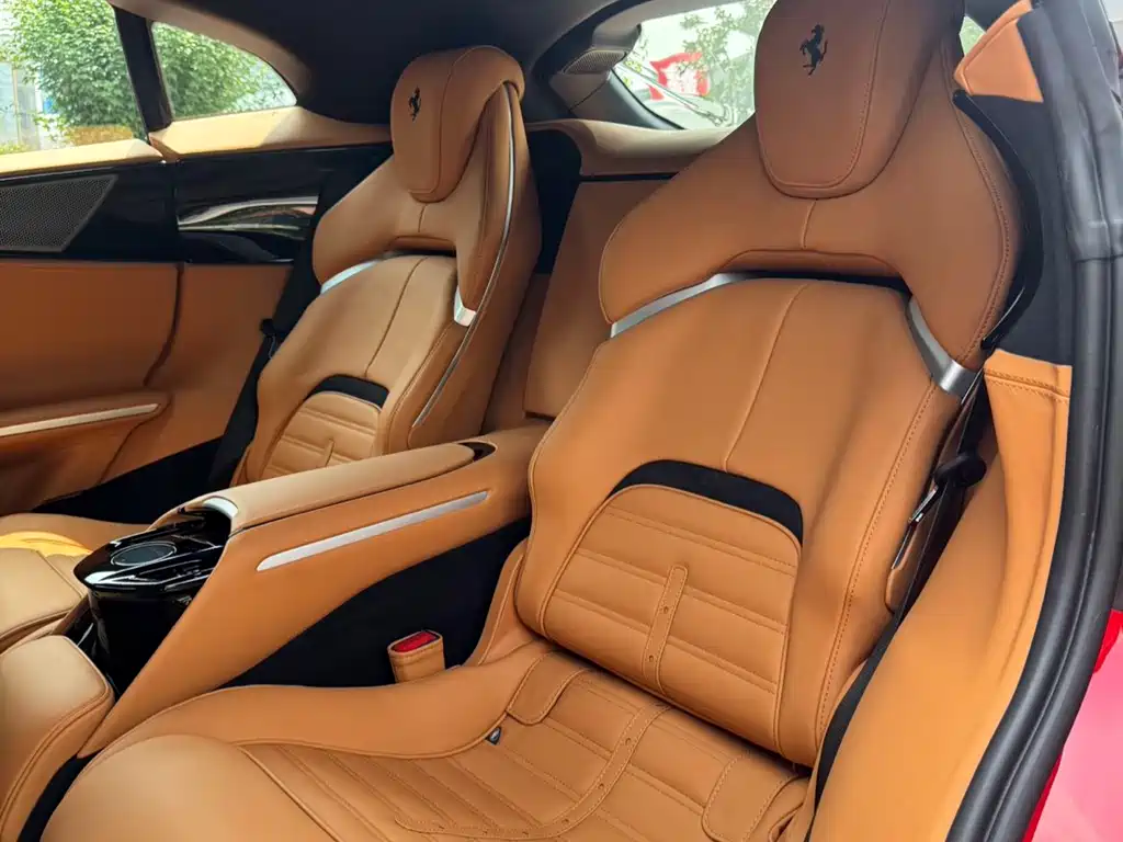 Ferrari Purosangue — миниатюра 13