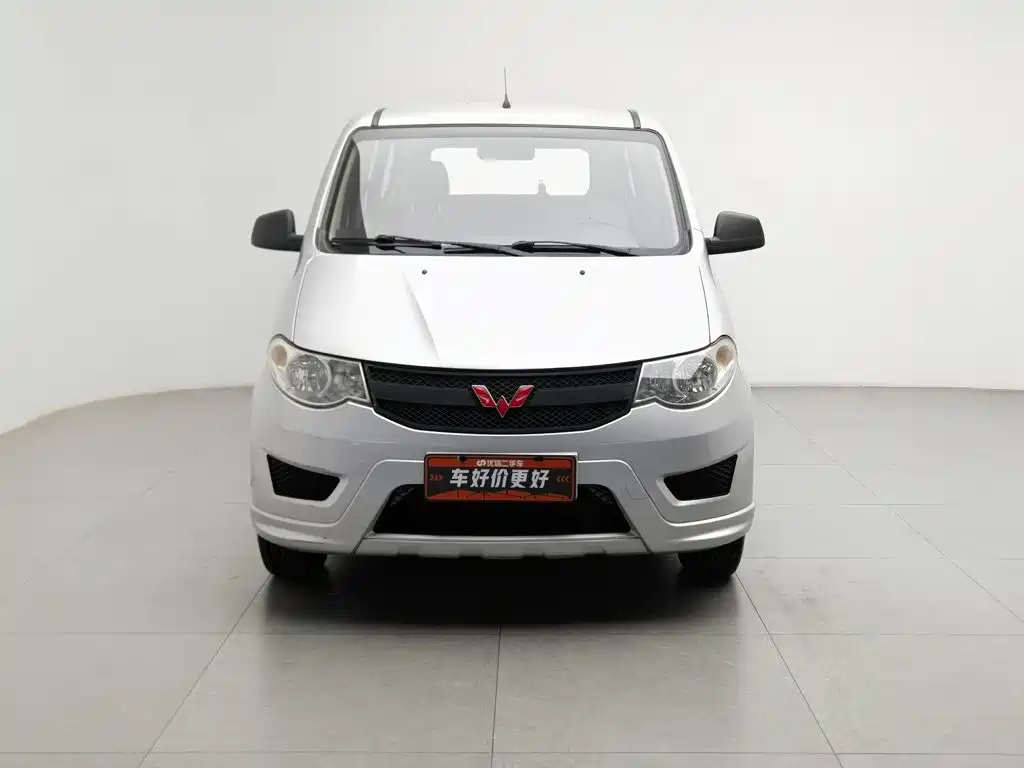 Wuling Hongguang — миниатюра 3