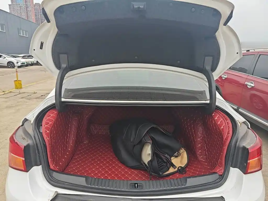 Buick Verano — миниатюра 19