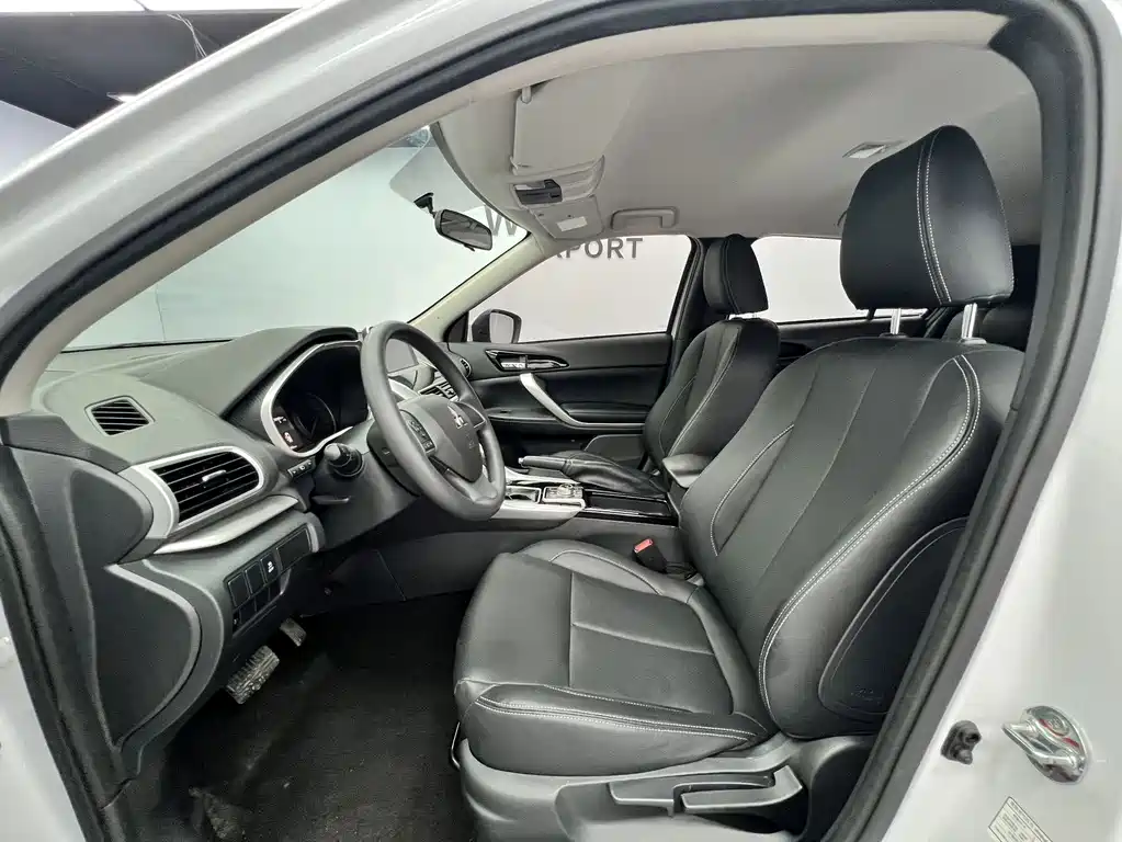 Mitsubishi Eclipse Cross — миниатюра 7