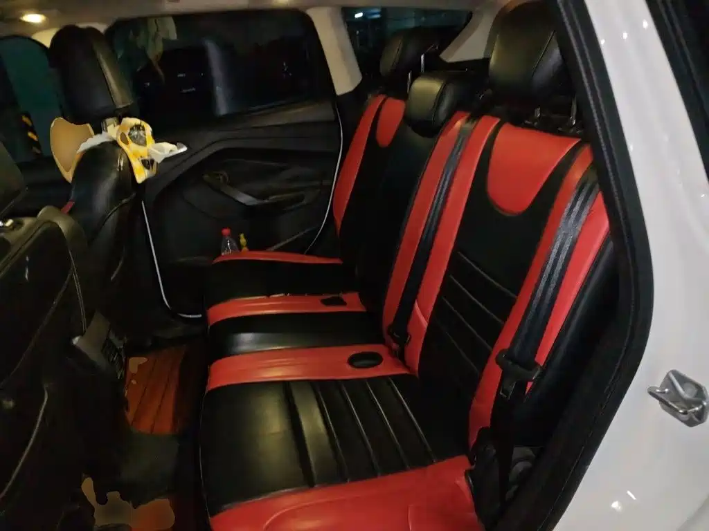 Ford Kuga — миниатюра 13